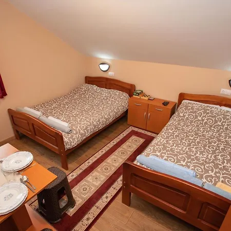 Guest house Nada